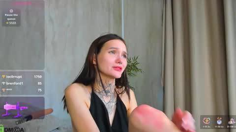 Selena online show from February 20, 6:26 am