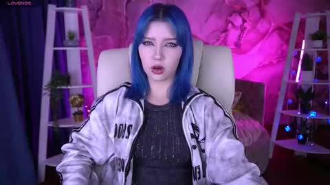 selenairis online show from January 13, 11:21 pm