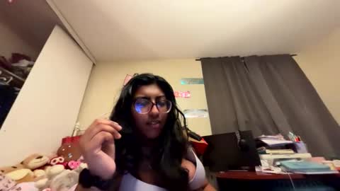 selenaprincess2 online show from February 25, 11:58 pm