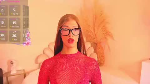 Snapshot of selenarogers chatting on July 2, 9:10 pm Selena Rogers online show from July 2, 9:10 pm