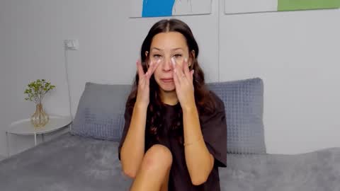 Selena online show from November 6, 10:27 am