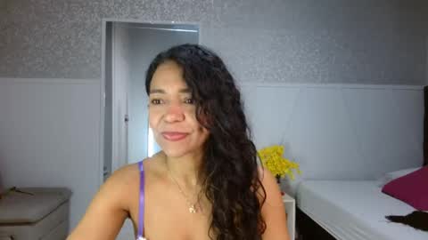 Selene online show from April 18, 12:20 pm