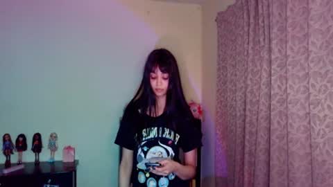 selene_hebe online show from July 18, 3:33 am