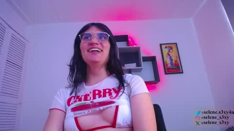 selene_s3xy online show from April 8, 5:02 pm