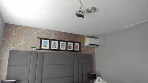 Selene online show from February 15, 8:27 pm