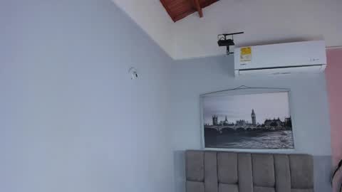 Snapshot of selene_tylor_ chatting on April 19, 8:55 pm Selene online show from April 19, 8:55 pm