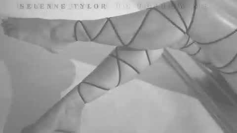 Selene online show from July 28, 7:39 pm