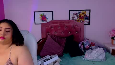 Selenee online show from June 5, 11:27 am