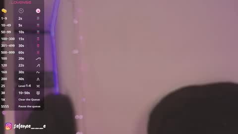 Snapshot of selenee___e chatting on February 28, 7:58 am selene online show from February 28, 7:58 am