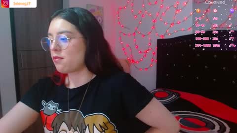 Snapshot of seleneg chatting on November 11, 12:21 am Selene G online show from November 11, 12:21 am