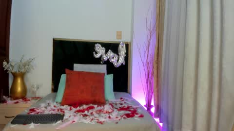 Selene Lujan online show from February 14, 12:13 pm