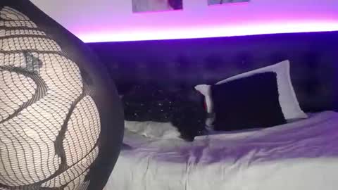 Selene online show from February 15, 3:20 pm