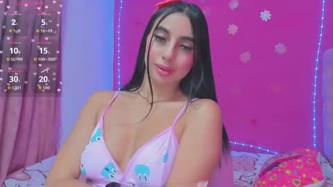 Selenevosse  online show from April 25, 4:04 am