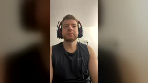 selfmademax579471 online show from July 17, 4:12 pm
