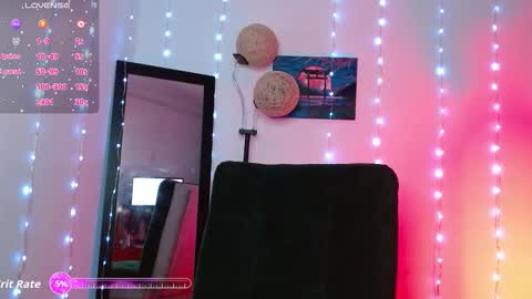 Snapshot of selikayle chatting on December 4, 10:18 pm Selen online show from December 4, 10:18 pm