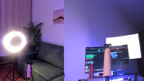 lina next stream nearest evening  online show from March 9, 9:14 pm