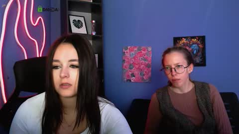 Snapshot of selinawow chatting on November 28, 12:08 pm Selena online show from November 28, 12:08 pm