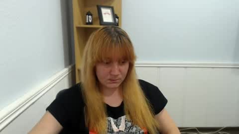 Snapshot of sellavix chatting on July 9, 7:51 pm Sellavix online show from July 9, 7:51 pm