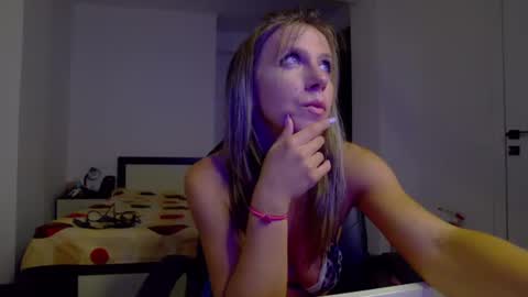 sellena_angel online show from July 10, 7:27 pm
