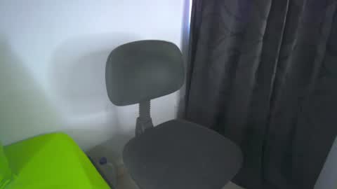 sem_alas online show from January 6, 9:22 pm