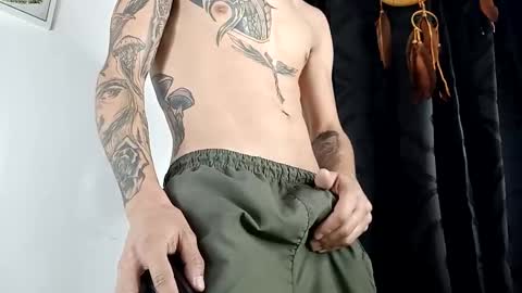 sem_alas online show from February 7, 9:26 pm