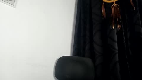 sem_alas online show from February 20, 5:55 am