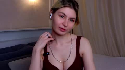 Lilith online show from November 8, 1:39 am