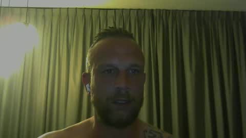 sence08 online show from April 12, 8:03 pm