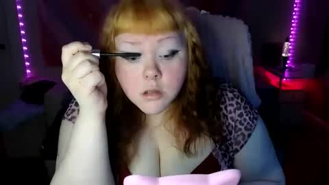 Snapshot of sendforember chatting on February 5, 6:18 am Goddess Ember online show from February 5, 6:18 am