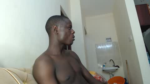 Snapshot of sensation_2 chatting on September 21, 1:29 am Charles online show from September 21, 1:29 am