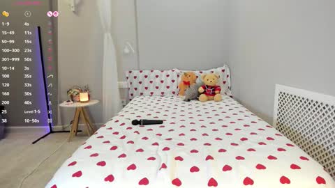 Sua online show from March 26, 11:54 pm