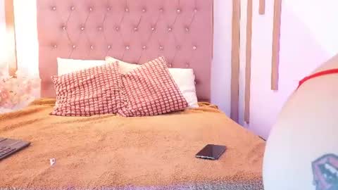 Sensual Kim77 online show from July 6, 1:41 pm