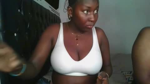 sensual_ria online show from April 6, 9:16 pm