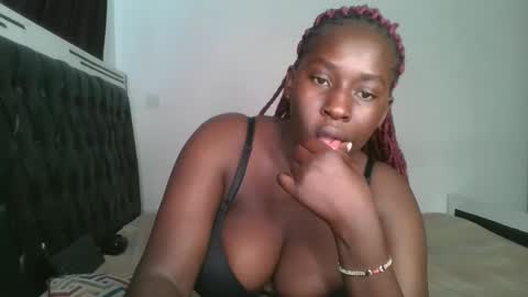 sensual_ria online show from May 24, 7:02 am