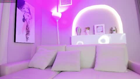 sensual_shanel online show from June 30, 2:01 am