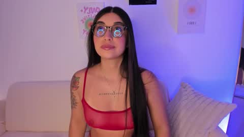 Snapshot of sensualhaven_ chatting on October 2, 11:01 pm sensualhaven_ online show from October 2, 11:01 pm