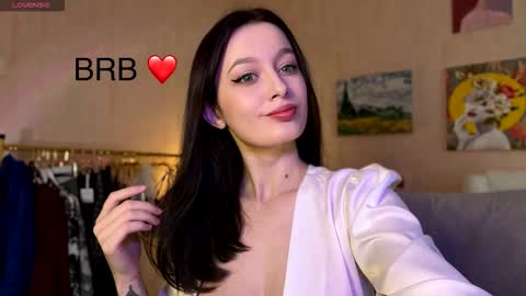 sensuallucy233 online show from January 14, 6:30 am