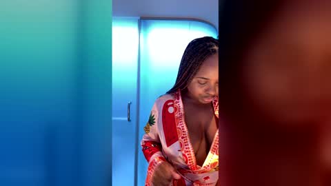 Snapshot of sensualprima chatting on February 21, 10:16 am sensualprima online show from February 21, 10:16 am