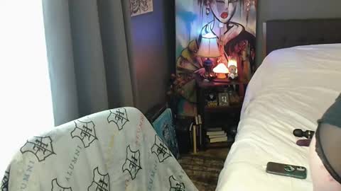 Tara online show from February 9, 2:40 pm