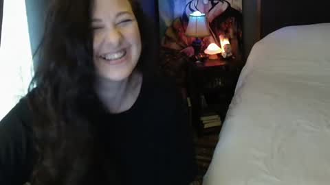 Tara online show from February 21, 1:33 pm