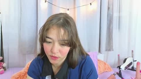 serafina_ online show from October 8, 2:04 pm