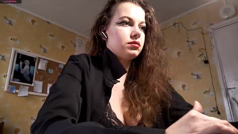 May online show from February 16, 9:16 am