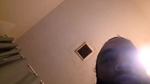 Snapshot of serani02 chatting on May 4, 10:00 am Serani online show from May 4, 10:00 am
