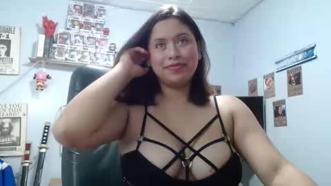 lissa online show from February 13, 4:58 pm