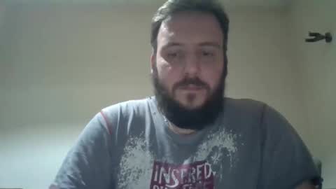 Snapshot of serbianguy8 chatting on February 13, 1:34 am serbianguy8 online show from February 13, 1:34 am