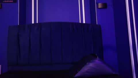  Serena online show from April 15, 12:01 pm