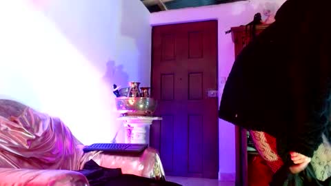 Serena Xyz online show from November 2, 5:15 pm