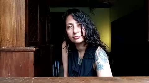 Serena Xyz online show from April 15, 6:26 pm