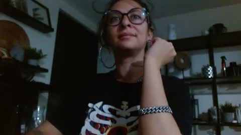 Snapshot of serena_xyz chatting on July 5, 8:54 am Serena Xyz online show from July 5, 8:54 am