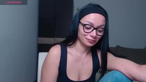 SereneSophi online show from March 20, 7:13 am